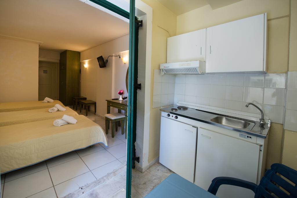 Hotel Niras Нидри Екстериор снимка