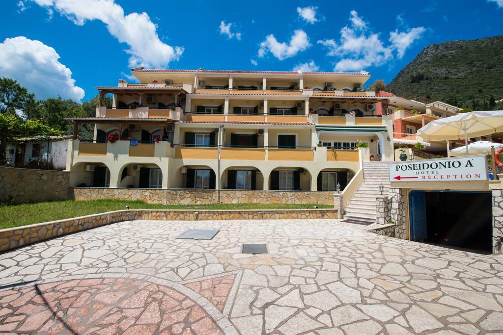Hotel Niras Нидри Екстериор снимка